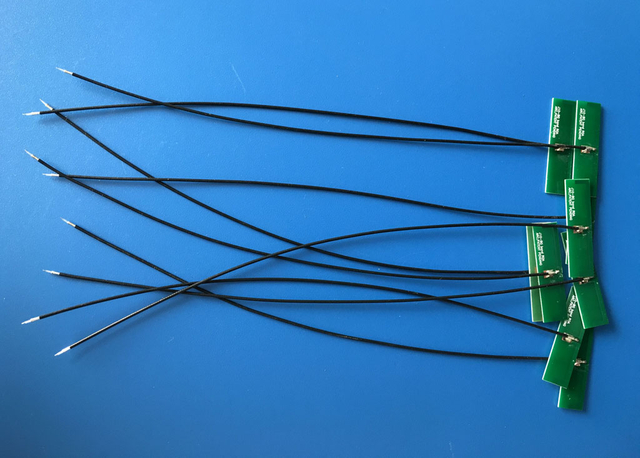 IPEX Micro Cable Jumper With Internal PCB Antenna